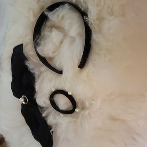 💕💕💕 5 for $20 Hair bow, band and tie hair accessories